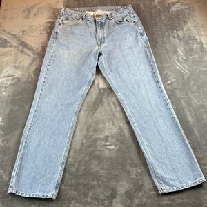 Carhartt Men's Jeans Traditional Fit Straight Leg Size 35X32 Light Wash